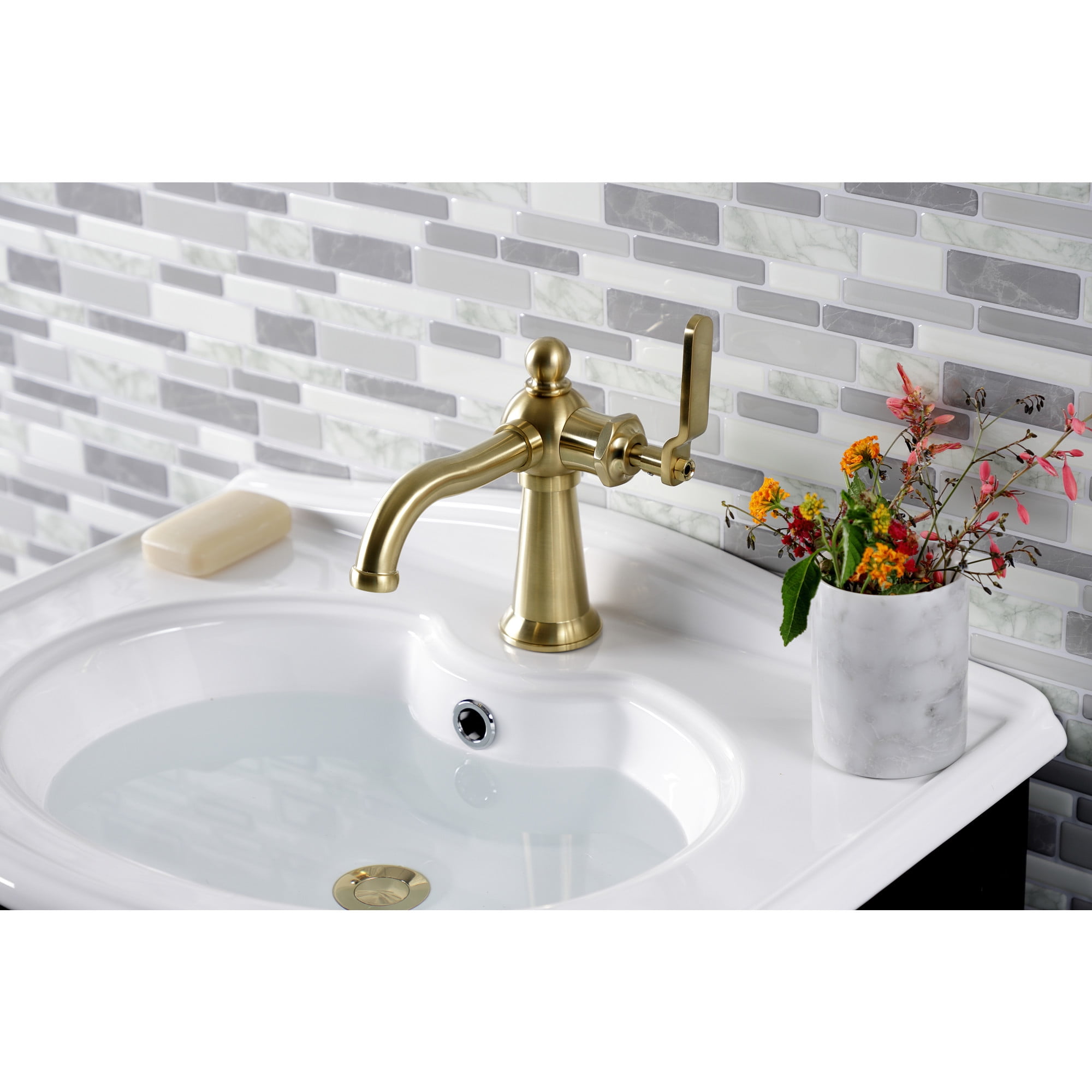 Kingston Brass KS3547KL Knight One-Handle Single-Hole Bathroom Faucet with Push Pop-Up Drain, Brushed Brass