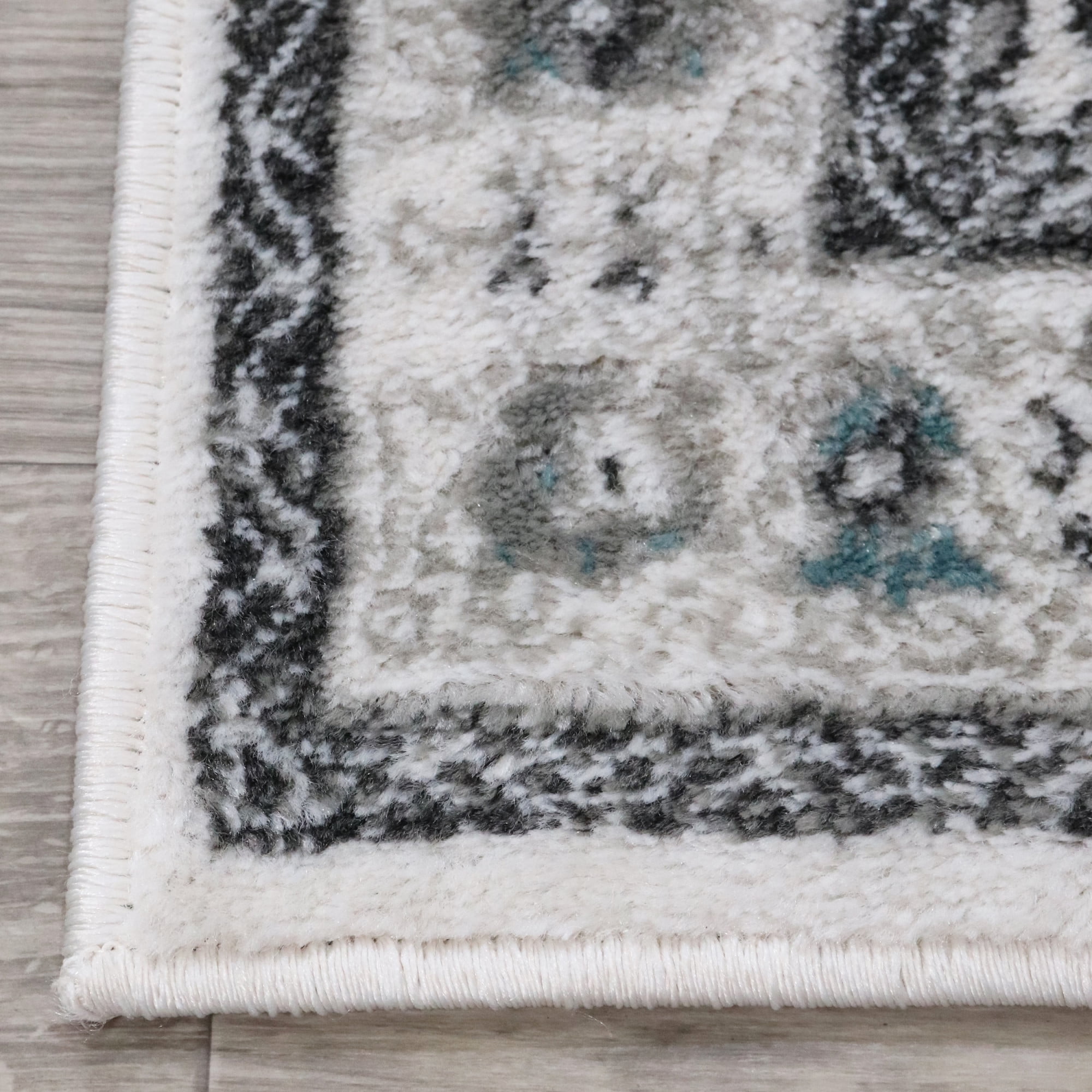Superior Southwestern Tribal Medallion Indoor Area Rug, Rivulet, 4' x 6'