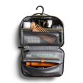 thumbnail image 4 of Kit de aseo Bellroy colgante, organizador de viaje de 3 L, 25 x 18 x 8 cm, 4 of 7