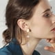 thumbnail image 4 of 10 piezas de aretes planos y redondos chapados en oro de 24 quilates, de acero inoxidable 304, sin aros., 4 of 8