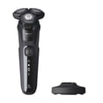 thumbnail image 1 of Philips Série 5000 Rasoir Humide et Sec avec Socle de Charge, Technologie SkinIQ & Lames SteelPrecision, S5588, 1 of 8
