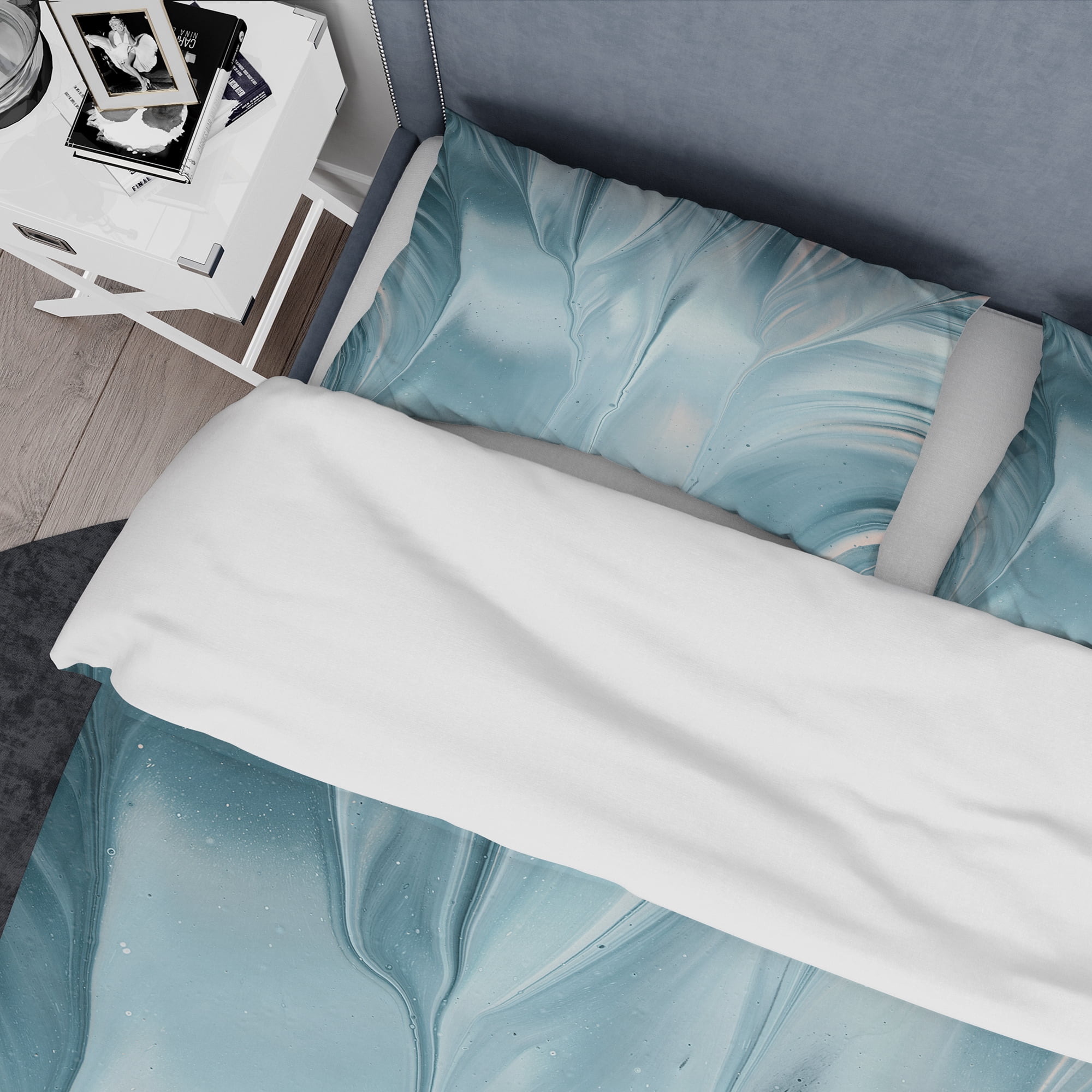 Designart 'Blue Modern Water III' Geometric Duvet Cover Set