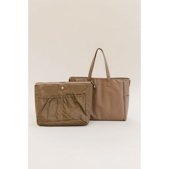 modern chic The Signature Tote, Women's Laptop Bag, Travel Bag with Luggage Sleeve, Work Bag for Women