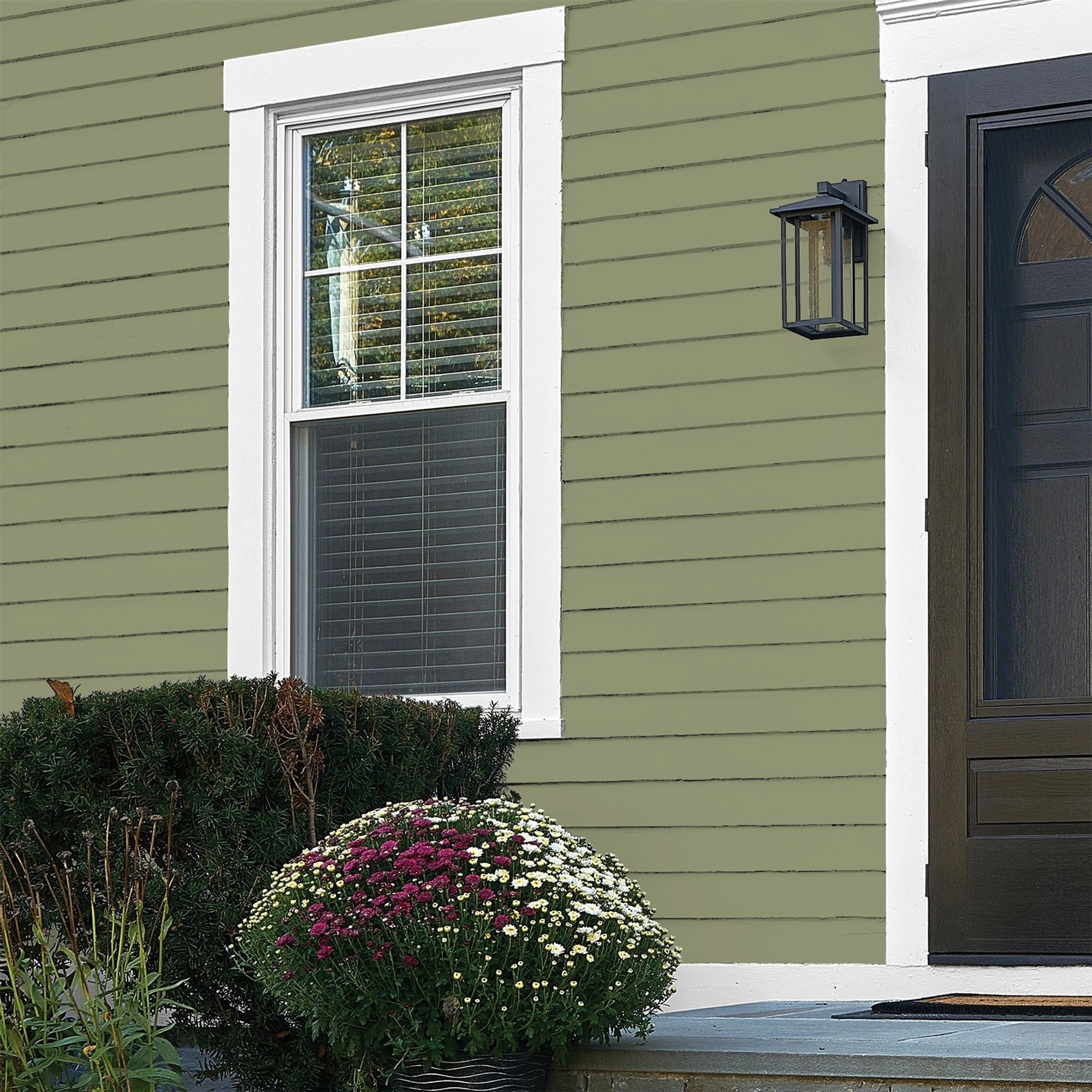 Glidden High Endurance Plus Hemlock Flat Exterior Paint and Primer, 1 Gallon