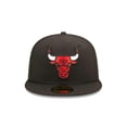 thumbnail image 2 of Gorra New Era NBA Chicago Bulls 59FIFTY Ajustada Talla 8 Negra, 2 of 7