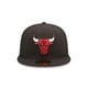 thumbnail image 2 of Gorra New Era 59FIFTY Chicago Bulls Ajustada Talla 7 Negra, 2 of 6