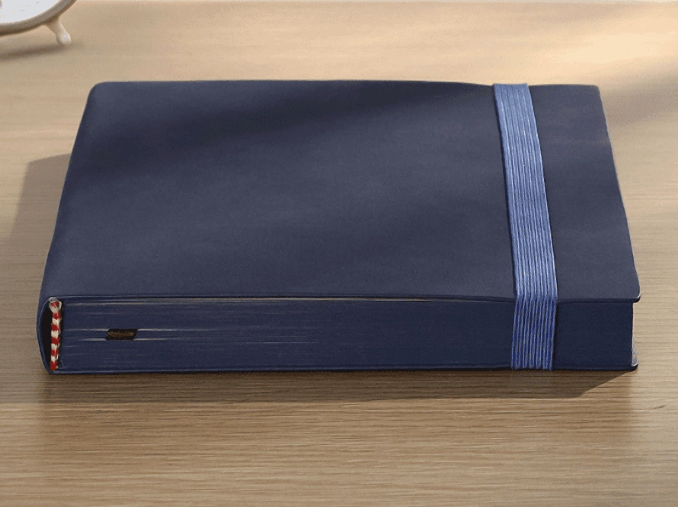 A5 Leather-Look Notebook – Vintage Style Journal for Notes, Sketches & Writing