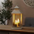 thumbnail image 1 of LuxenHome Lanterne Blanche Illuminée de Baies et de Pommes de Pin, 1 of 1
