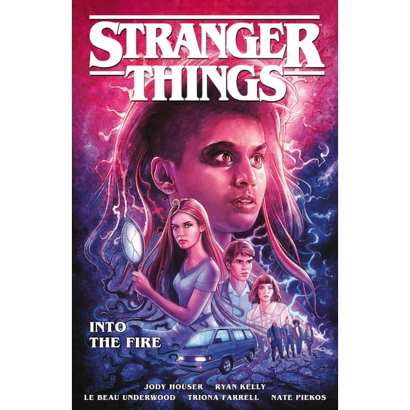 Pre-Owned Stranger Things: Into the Fire (Graphic Novel), 9781506713083, 1506713084, Paperback,