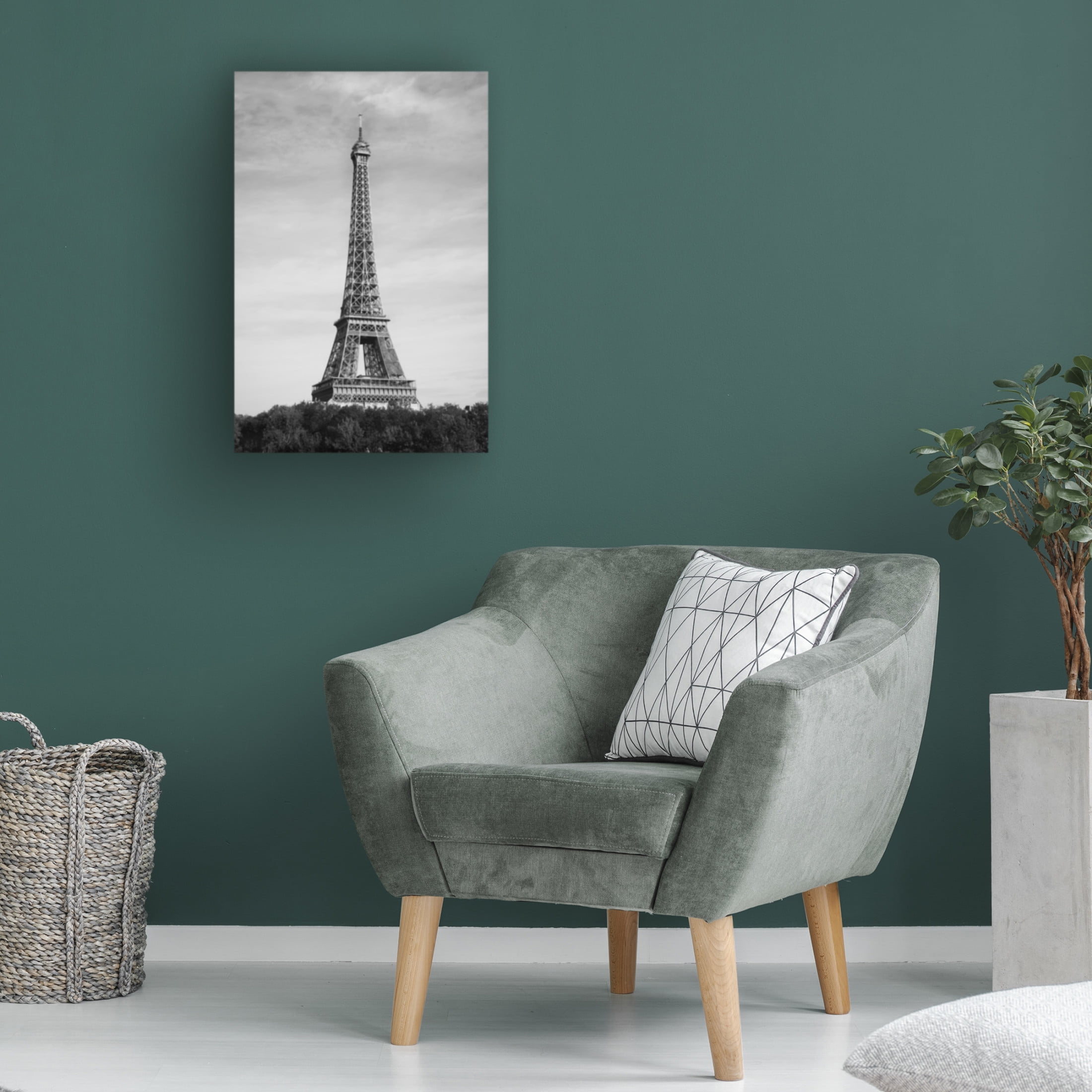 Pictufy Studio III 'Eiffel Tower Tour Eiffel' Canvas Art - 30 x 47 Inches