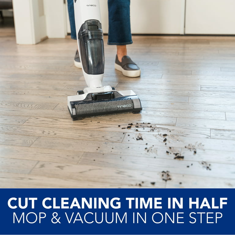 This Collapsible Mop Kit Cut My Bathroom Cleaning Time in Half