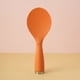 thumbnail image 4 of Cuchara de Arroz Antiadherente para Uso Doméstico | Diseño de Plástico con Textura Antiadherente | Fácil de Colgar | Blanco o Naranja | 1 Pieza, 4 of 6
