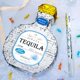 thumbnail image 5 of Botella de tequila para piñata WERNNSAI Silver Patron, 30 cm, 5 of 7