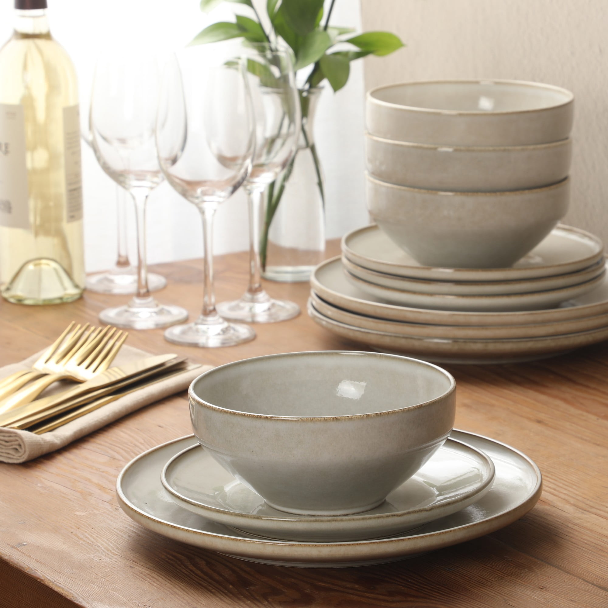Gibson Elite White Sands 12-Piece Ash Stoneware Dinnerware Set