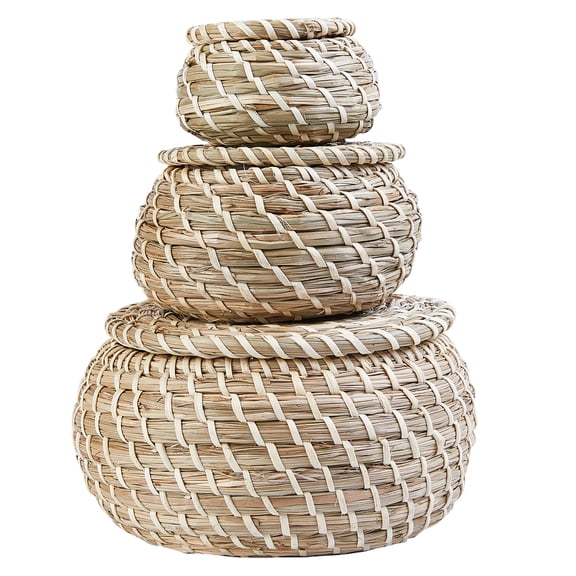 Small Wicker Basket with Lid, Round Woven Set of 3 Seagrass Baskets, Little Handmade Rattan Storage Basket Box for Shelf, Bathroom Decor