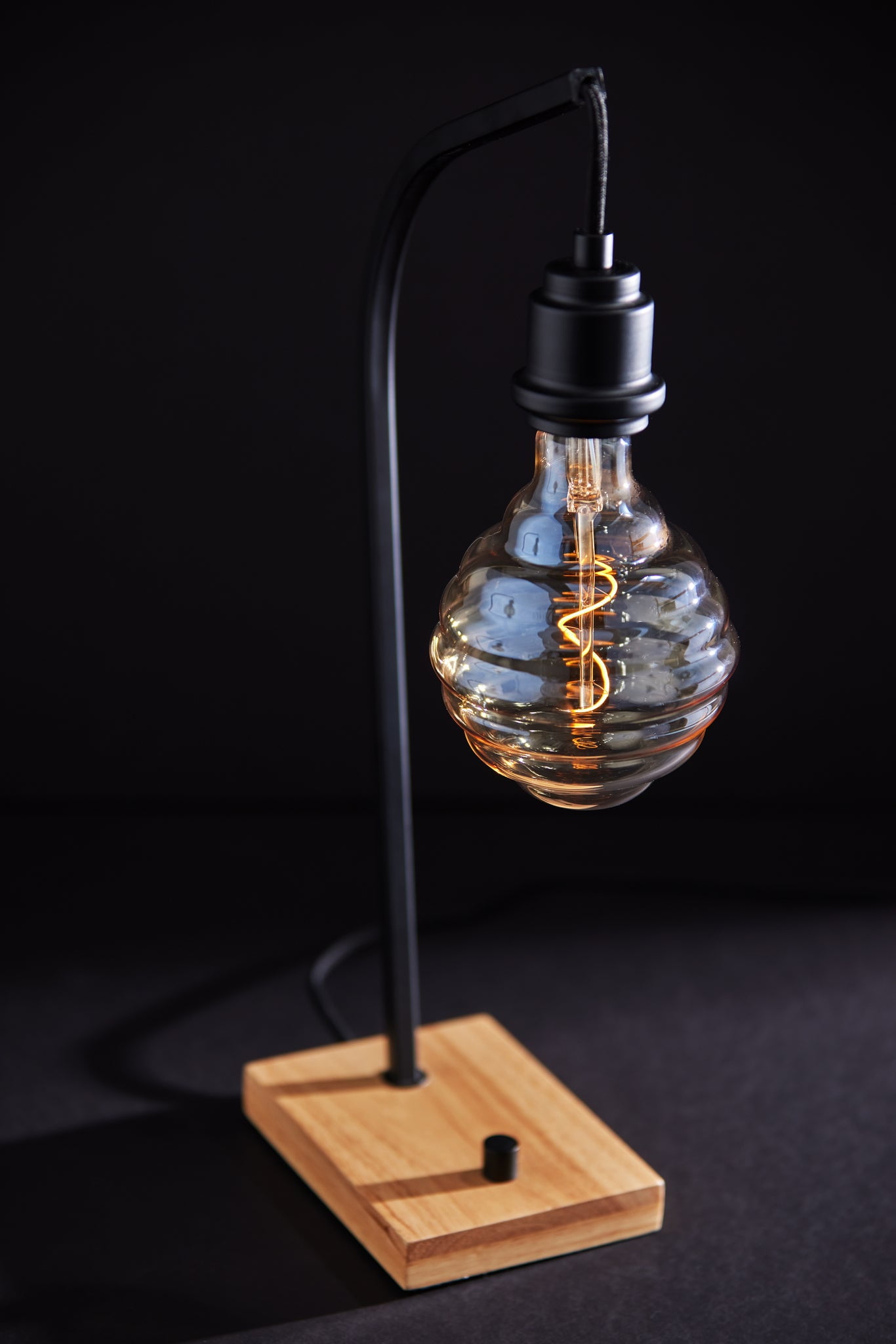 Adesso Wren Desk Lamp