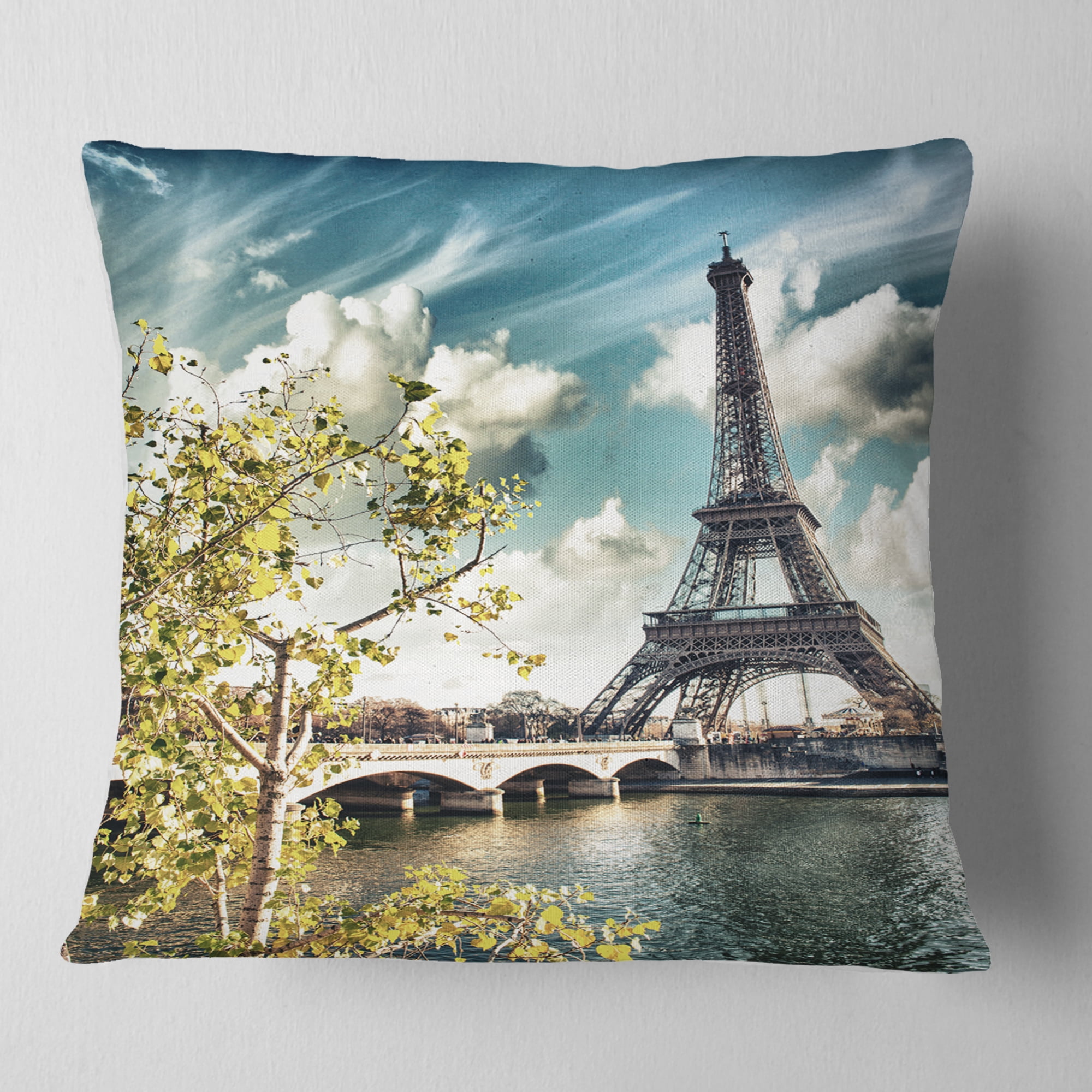 Designart Vegetation Near Paris Eiffel Tower - Landscape Photo Throw Pillow - 16x16