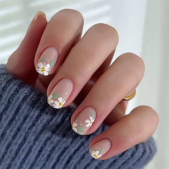 Spring and summer new nail art fake nails short square nail wearable nail piece small fresh flower wearable nail piece finished product wholesale