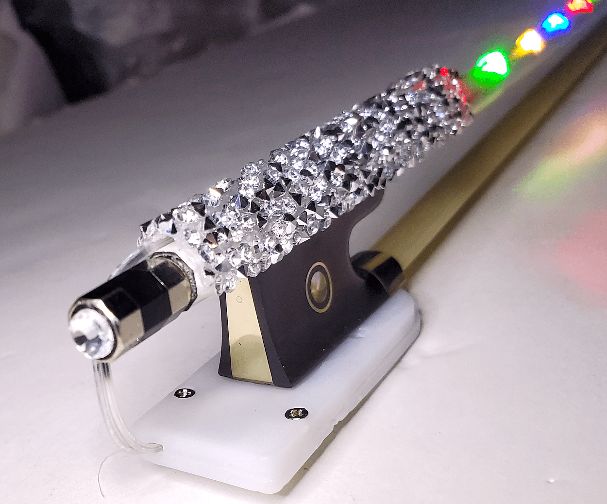 Rozanna's Glow Bow Multicolor Violin with 8 Lighting Settings