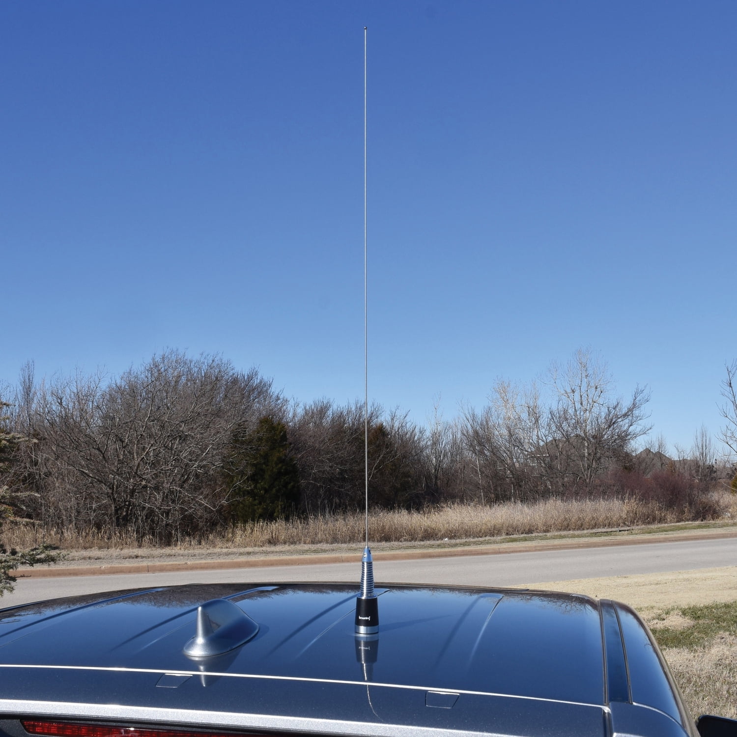 Browning 200-Watt Pretuned Wide-Band 144 MHz to 174 MHz 2.4-dBd-Gain VHF Silver Antenna with Spring and NMO Mounting, BR-158-S