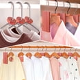 thumbnail image 4 of Bloques de cedro para guardar ropa, de Woodever, 56 unidades, con ganchos, 4 of 7