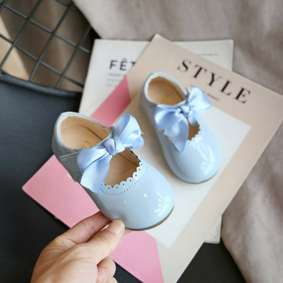 Dpityserensio Toddler Shoes Baby Girls Cute Fashion Bow Hollow Out Non-slip Small Leather Princess Shoes Light Blue 6 Years
