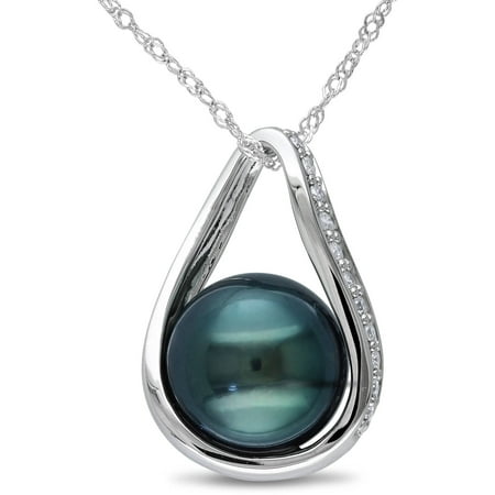 8.5-9mm Black Round Tahitian Pearl and Diamond-Accent 14kt White Gold Fashion Pendant, 17