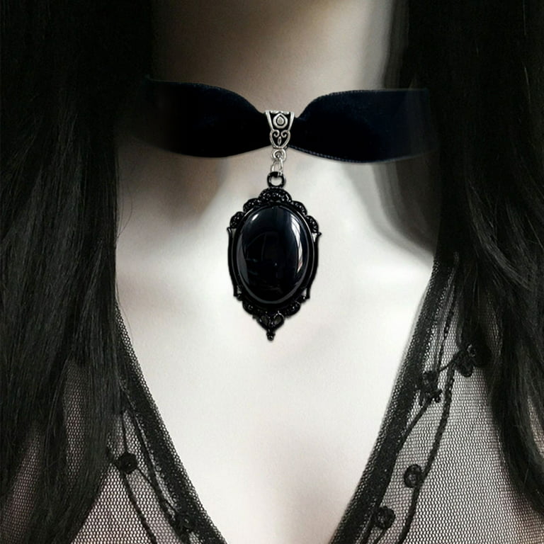 Xerling Black Choker Collar Necklace with Crystal Pendant for Women Boho  Wrap Velvet Suede Necklace for Girls Gothic Rhinestone Gem Sexy Necklace