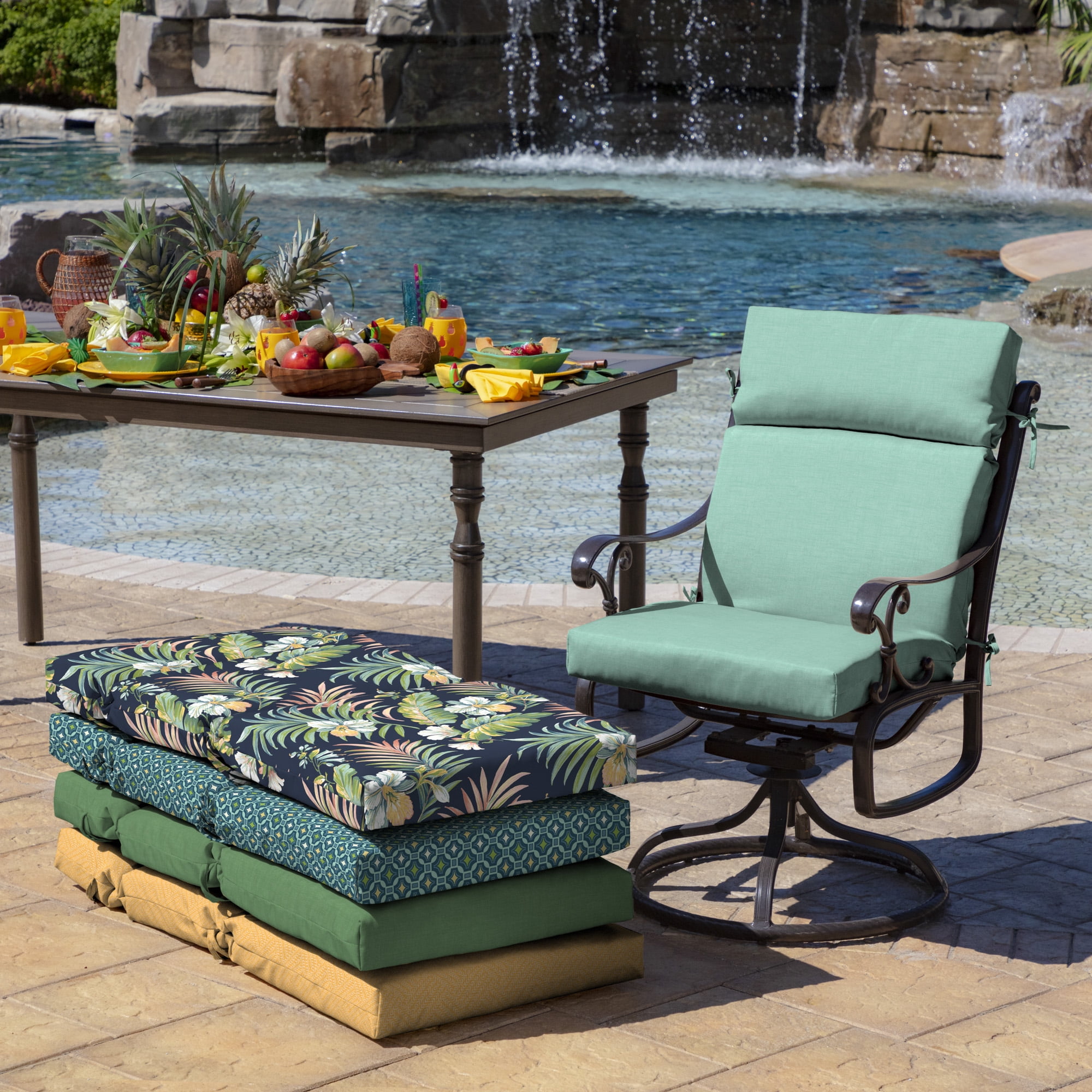 ARDEN Outdoor Chair Cushion 20 x 21, Aqua Leala