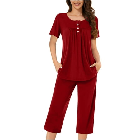 LIaqionyy Womens Pajama Sets 2 Piece Short Sleeve Capri Pant Summer Sleepwear Loungewear with Pockets