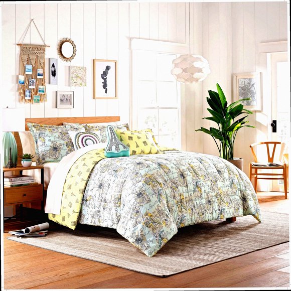 Blissful Dream Reversible Comforter Set - Full Size - 3 Piece Bedding Set - Mapped Out Design - Soft & Cozy - All Season Comforter