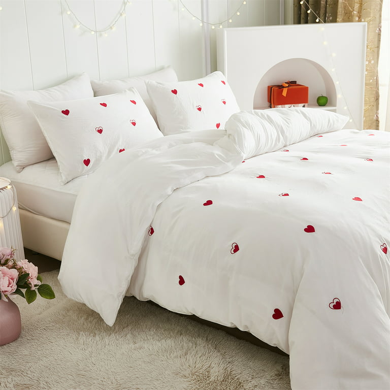 Move Over White Embroidery Bedding Sets King Red Heart Duvet Cover