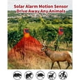 thumbnail image 2 of Luz estroboscópica solar con control remoto Sensor de movimiento Luz de alarma exterior 129 dB Sirena de seguridad de sonido IP65 Protección impermeable para su familia, villa, granja y patio, 2 pieza, 2 of 5