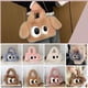 thumbnail image 2 of Bonita bolsa de mensajero de dibujos animados: diseño de cachorro de ojos grandes, material de felpa, ligera y duradera, perfecta para uso diario o regalo. Tamaño: 29,5 x 16,5 x 11 cm., 2 of 5