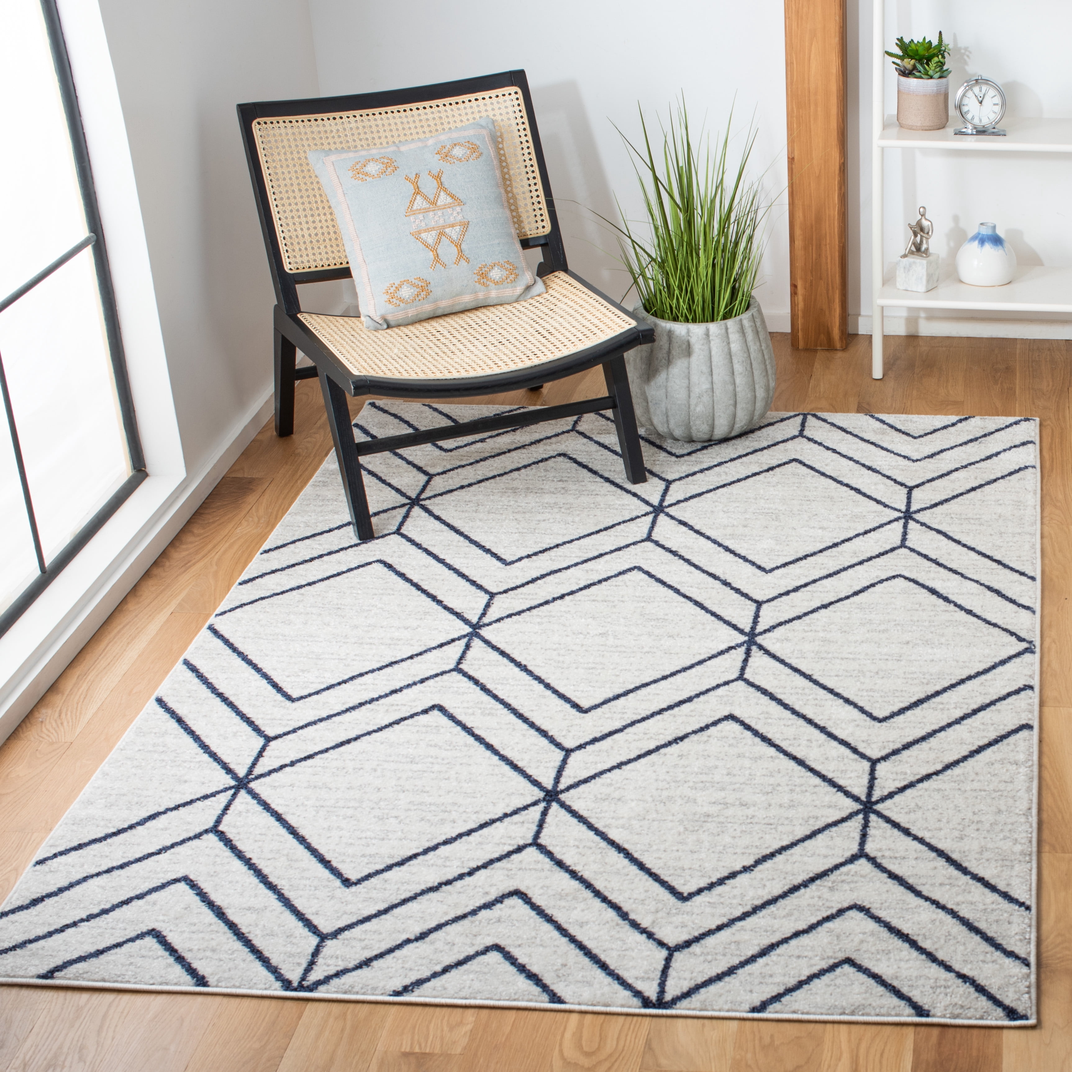 SAFAVIEH Adirondack Caitriona Geometric Squares Area Rug, Light Grey/Navy, 4' x 4' Square