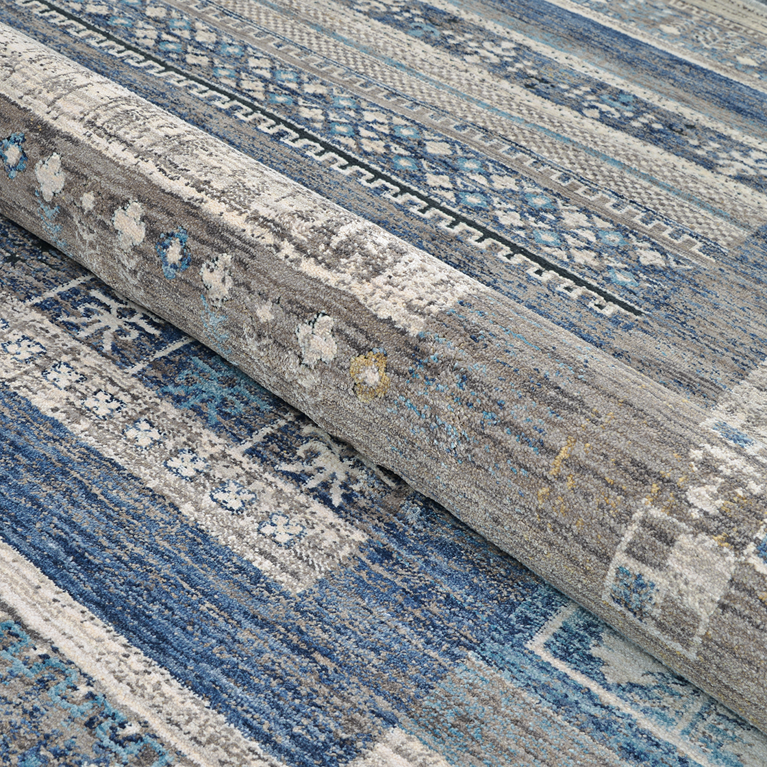 Couristan Nostalgia Serapi Area Rug, Denim-Tawny, 6'6" x 9'6"