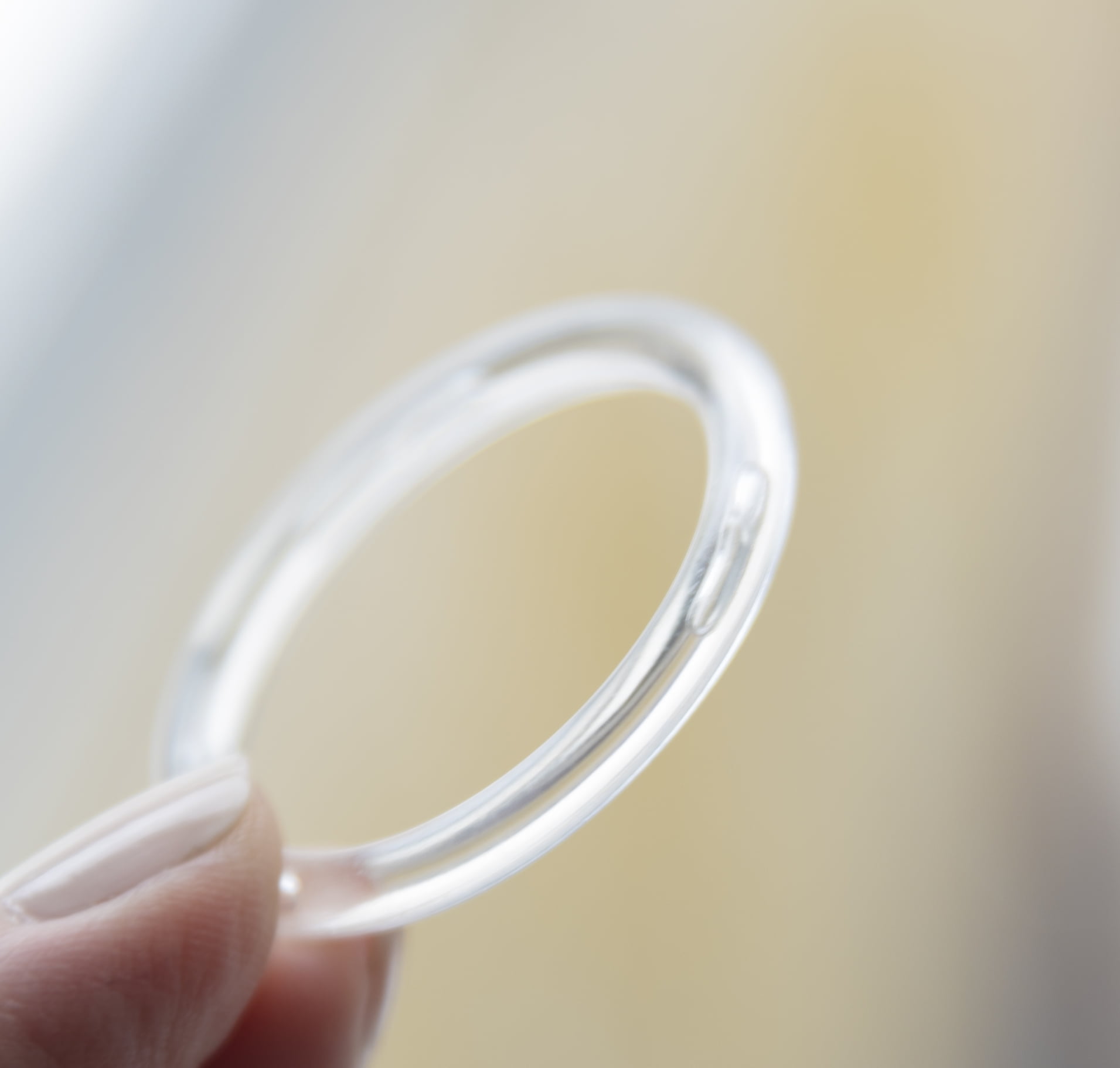 NAHANCO 1 5/8" Clear Acrylic Small Scarf Rings - 1000 Count