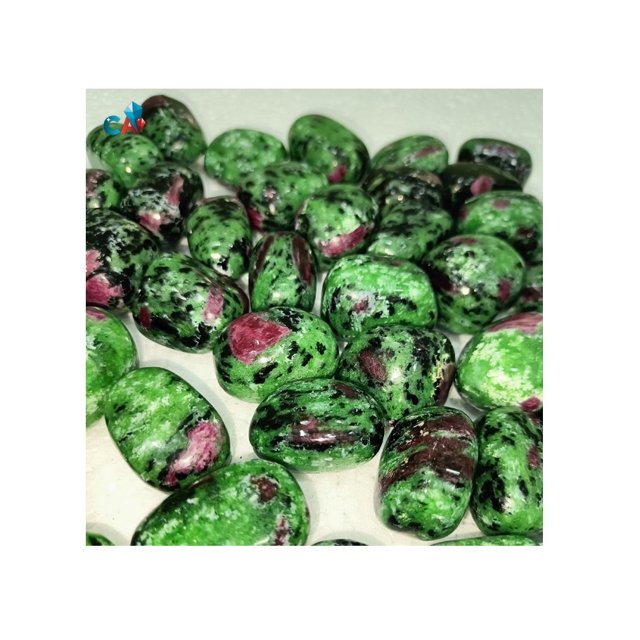 Piedra curativa de rubí natural de alta calidad para hacer colgantes a un precio asequible