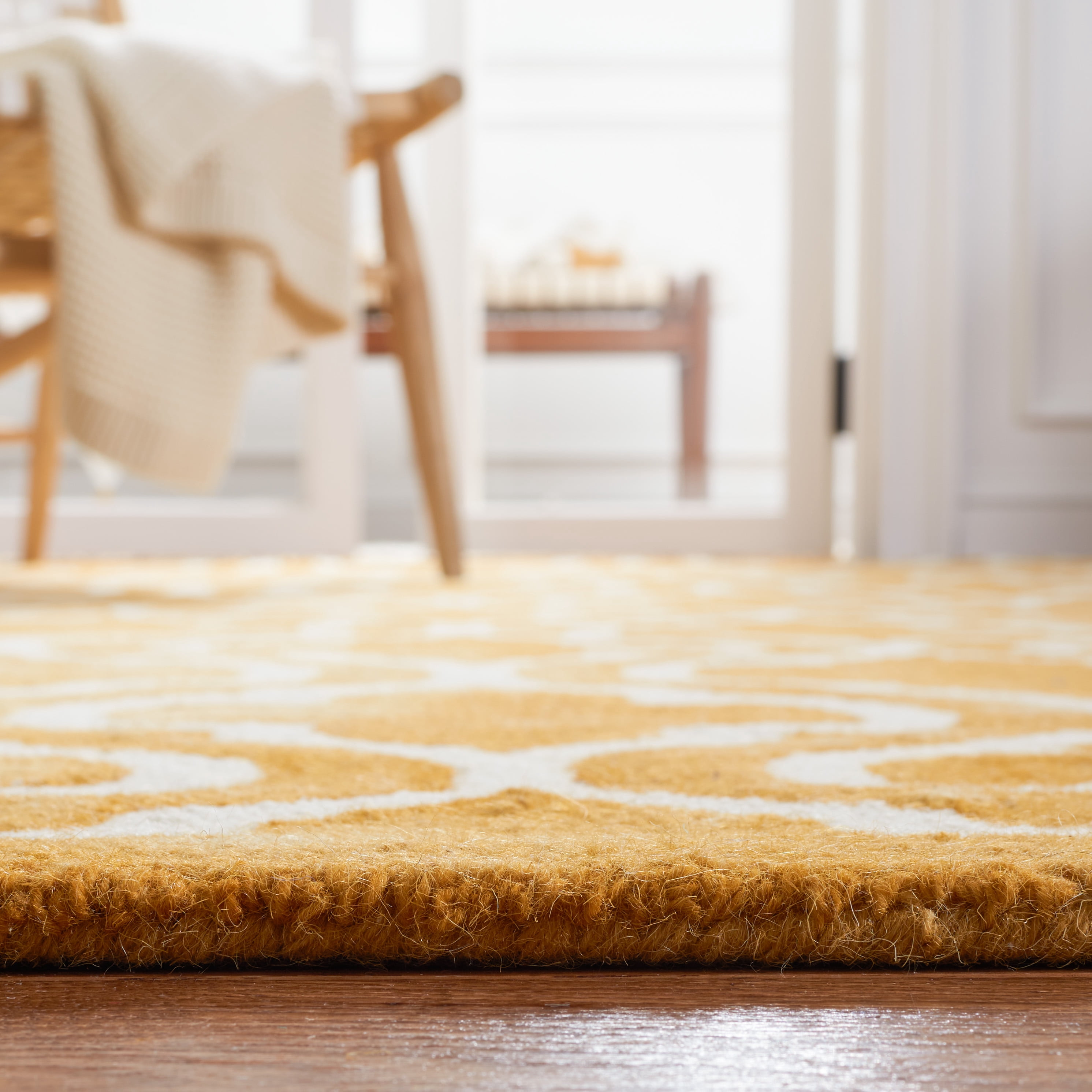 Safavieh Dip Dye Jolyon Geometric Wool Area Rug, Gold/Ivory, 7' x 7' Square