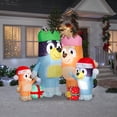 thumbnail image 2 of Escena inflable de Bluey y su familia Gemmy de 187 cm de alto con luces, 2 of 6