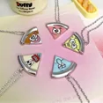 thumbnail image 2 of Collares de dibujos animados de Bob Esponja, colgante de metal de Calamardo y la estrella de Patricio, lindas joyas de la amistad, juguetes para niños para amigos y parejas, 2 of 4