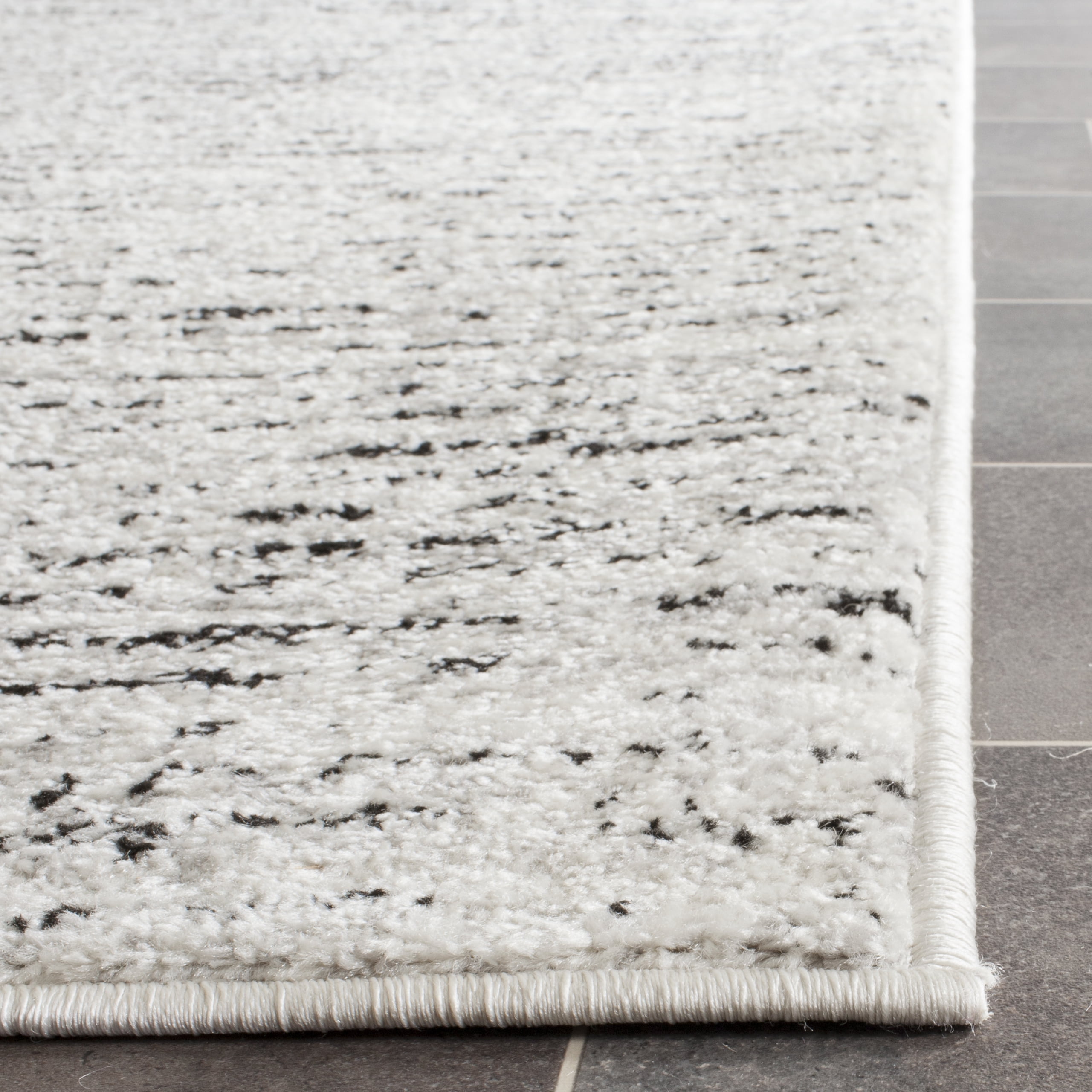 SAFAVIEH Adirondack Linnette Abstract Runner Rug, Ivory/Silver, 2'6" x 10'