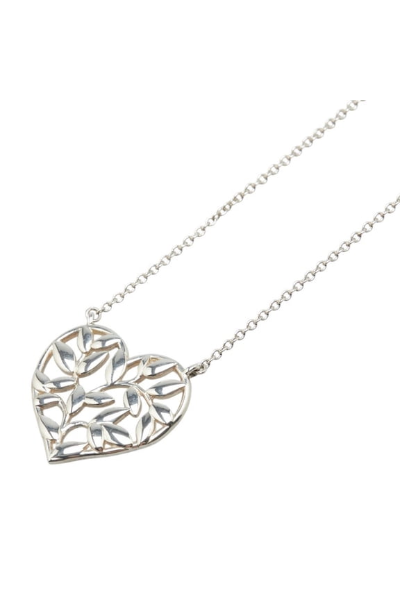 Pre-Owned Tiffany & Co. Olive Leaf Heart Motif Necklace in 925 Sterling Silver for Women.