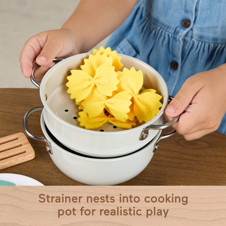 Pots and Pasta Chef Set with Wooden Food - 31 Pieces photo 4