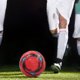 thumbnail image 4 of Advancent Balones de fútbol divertidos y competitivos para deportistas de todos los niveles Entrenamiento de fútbol Trabajo en equipo Robustez Deportes y aire libre rollo de dragón rojo No. 4, 4 of 6
