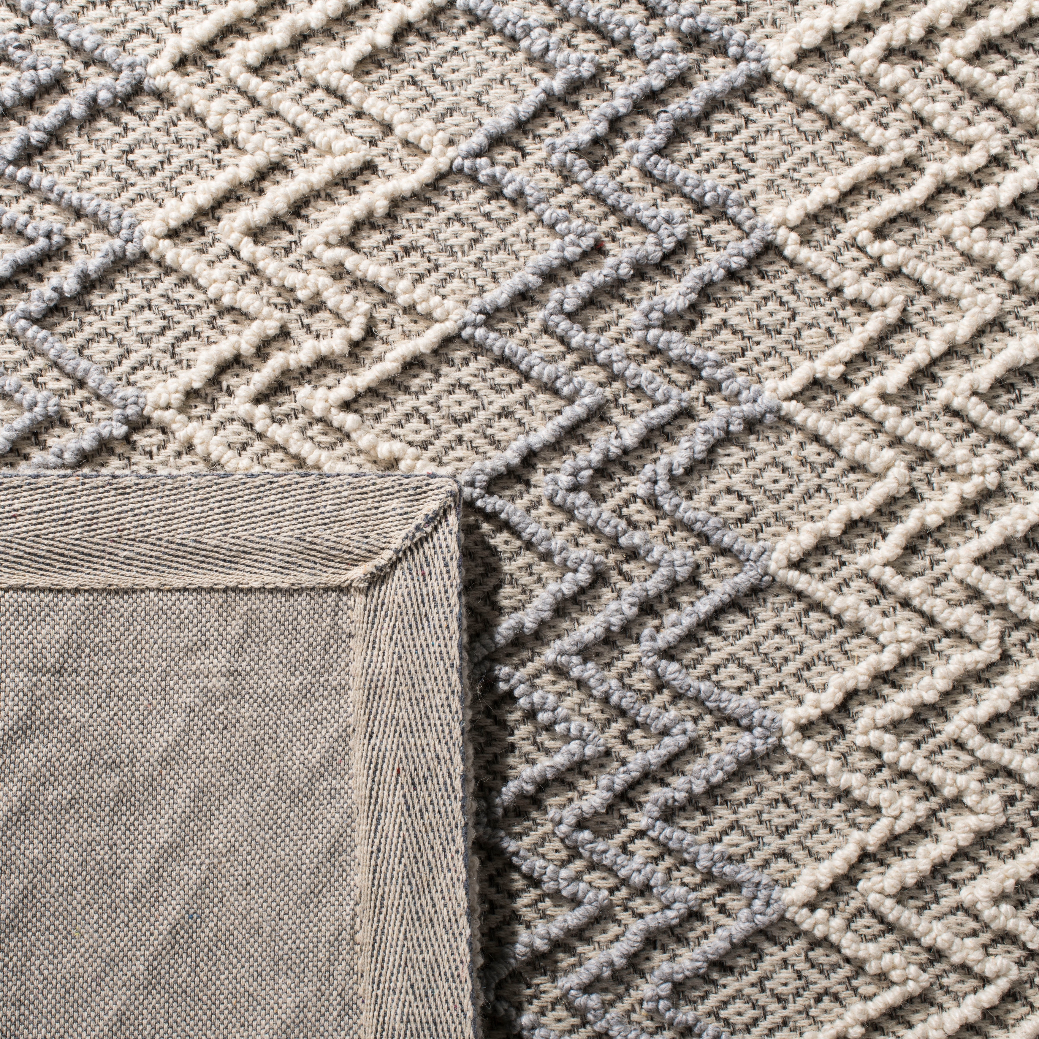 SAFAVIEH Trace Hermite Geometric Chevron Wool Runner Rug, Blue/Black, 2'3" x 8'