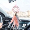 thumbnail image 1 of Atrapasueños colgante para espejo interior de coche, hecho a mano, con plumas naturales, pequeño molino de viento bohemio, adorno colgante, accesorios (pluma rosa), 1 of 1