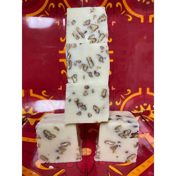 Pecan White Chocolate Fudge 1/2 pound