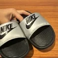 thumbnail image 3 of Nike Slide Slippers Women's 6 Silver Black Comfort, 3 of 10