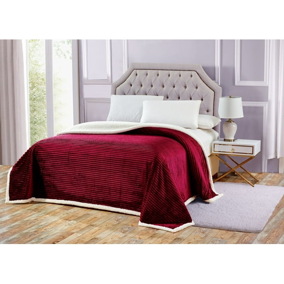 Home Essentials by Décor&More Corduroy Sherpa Blanket